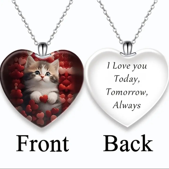 NEW! Cute Heart Shape Kitten Sentimental Pendant Necklace. NWOT - Picture 2 of 3